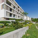 Sea View Garden شقة