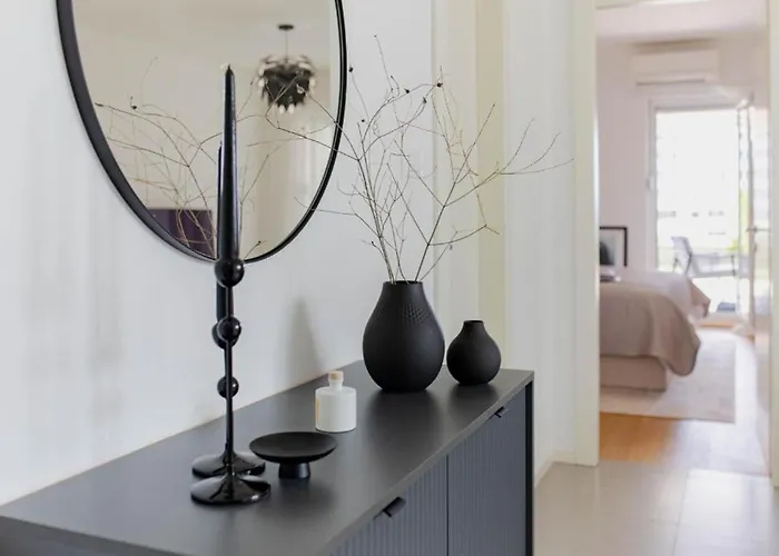 Apartment Sea View Garden