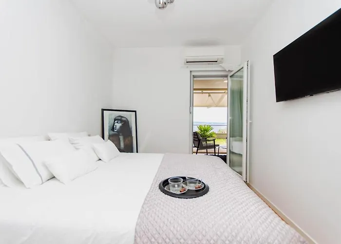 Apartment Sea View Garden Split